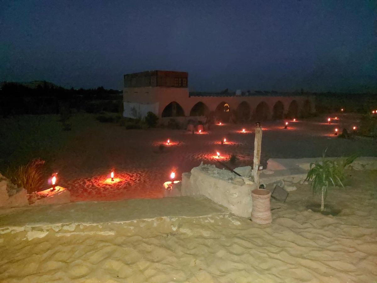 Hotel Hayaat Siwa Hot Spring à Siwa Oasis Extérieur photo